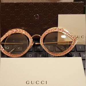 SALE! NEW Gucci Pink Swarovski Crystal "Lips" Sunglasses Taylor Swift,Barbie,lux